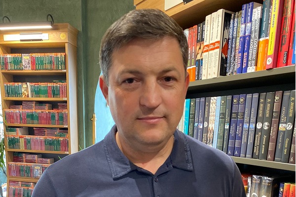 NBM_Депутат Лещёв